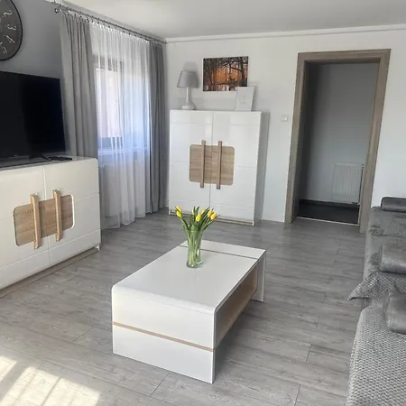 Pod Lesnym Niebem Apartman *